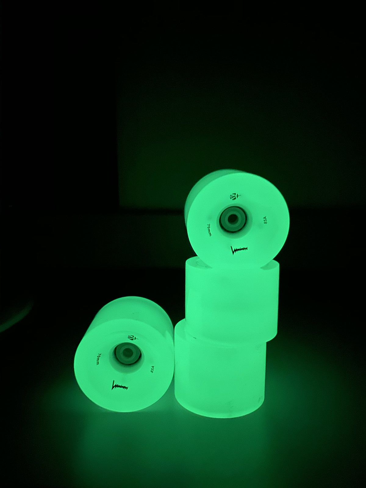 LUMINOUS - LONGBOARD LED WHEELS - 70mm - 4-PACK