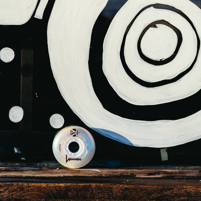 LUMINOUS - SINGLE INLINE WHEELS CLEARANCE